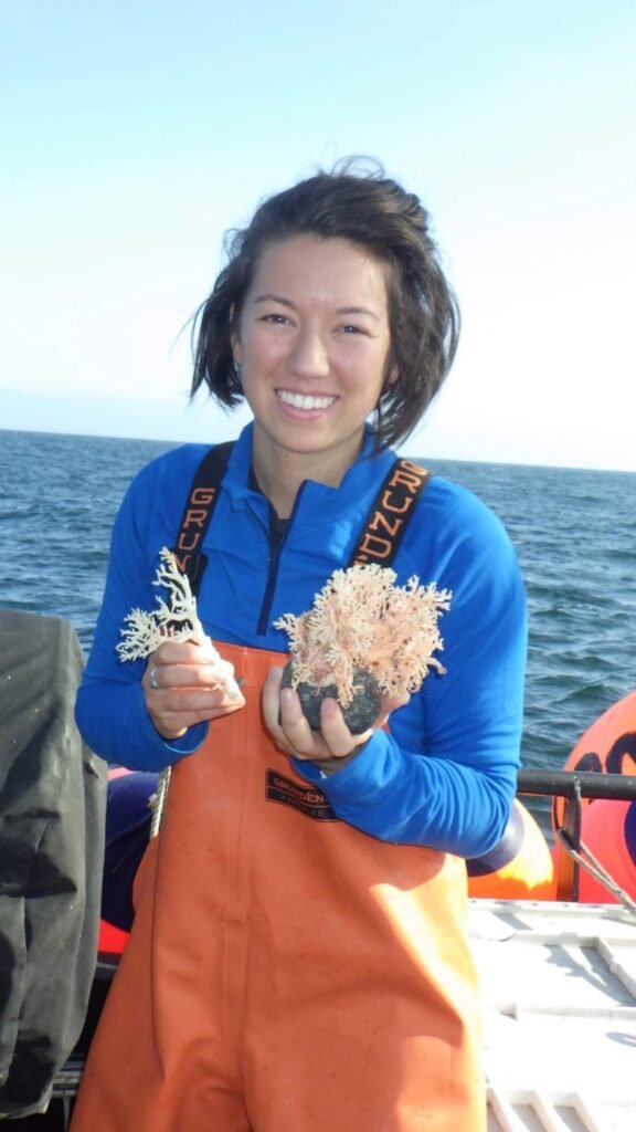 hannah-samsen-commercial-fishing