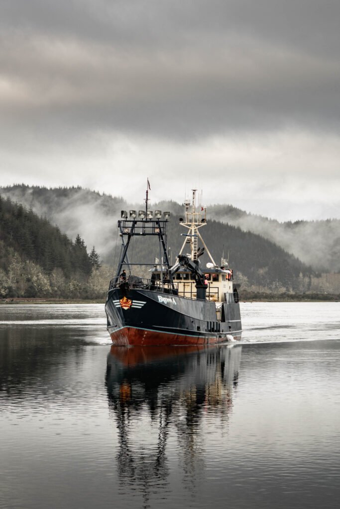 Commercial-fisherman-cydney-ferris-bri-dwyer