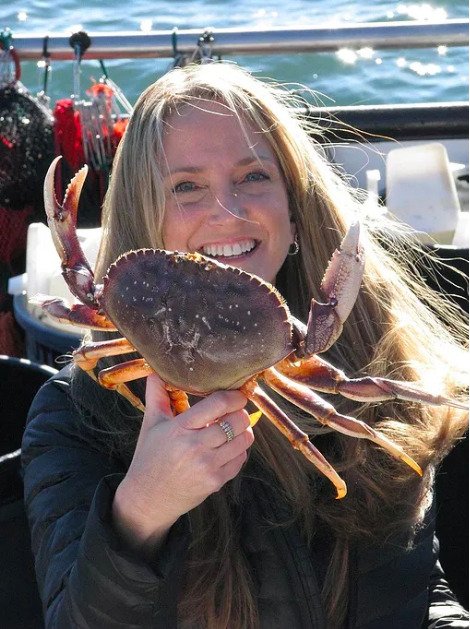 taunette-NewportFishermensWives