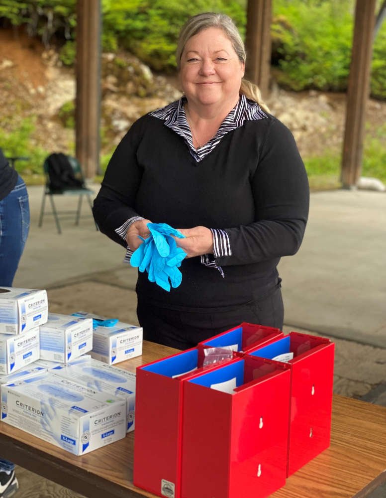 denise damewood of project gabe opioid emergency kit